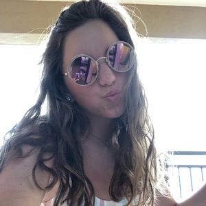 Meet your Posher, Jessie